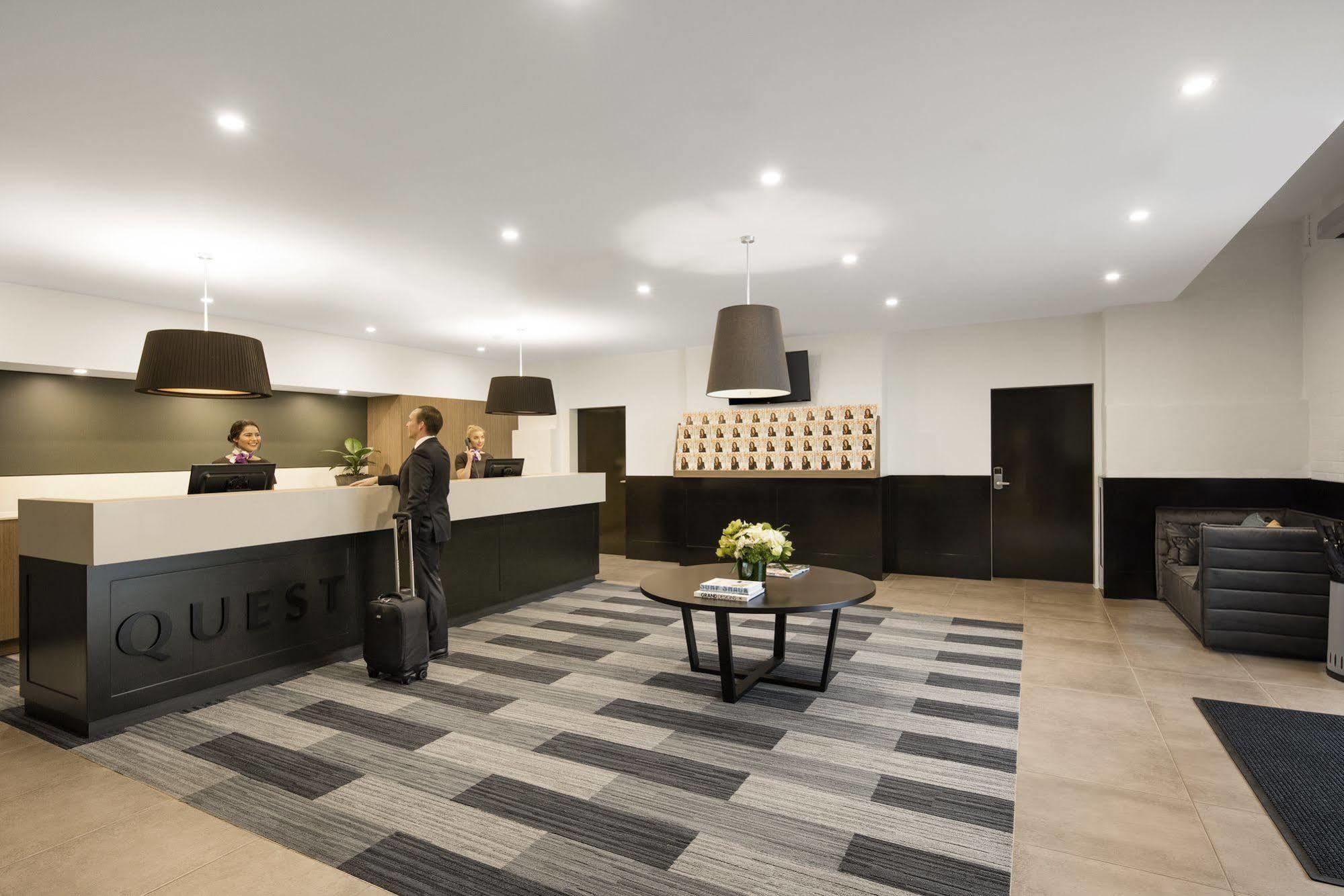 Quest Newcastle West Aparthotel Ngoại thất bức ảnh